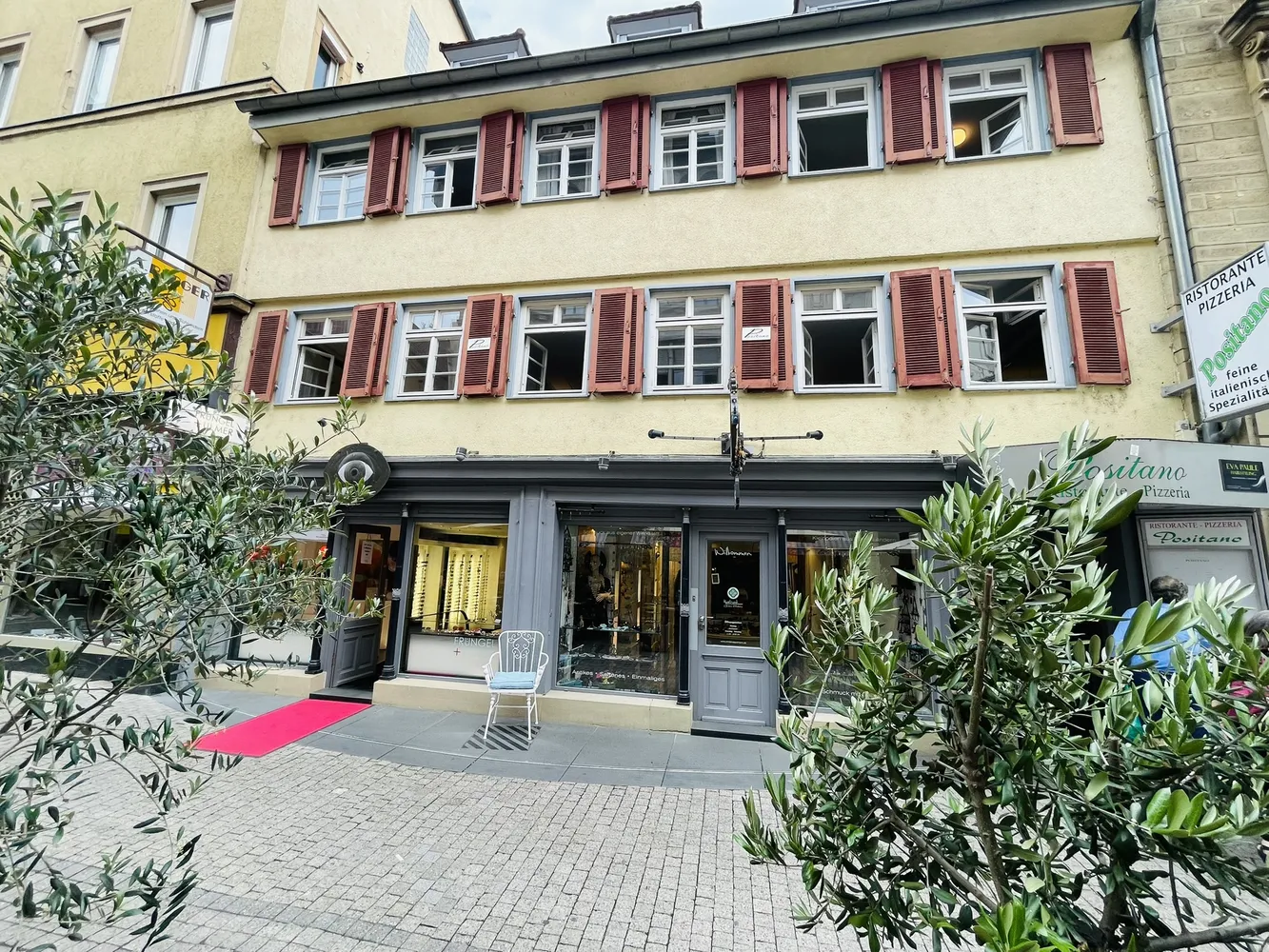 3 Zimmer Wohnung mit 110 m² in Stuttgart – Bild 3