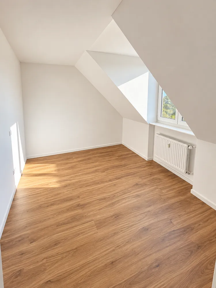 2 Zimmer Wohnung mit 64 m² in Regensburg – Bild 2