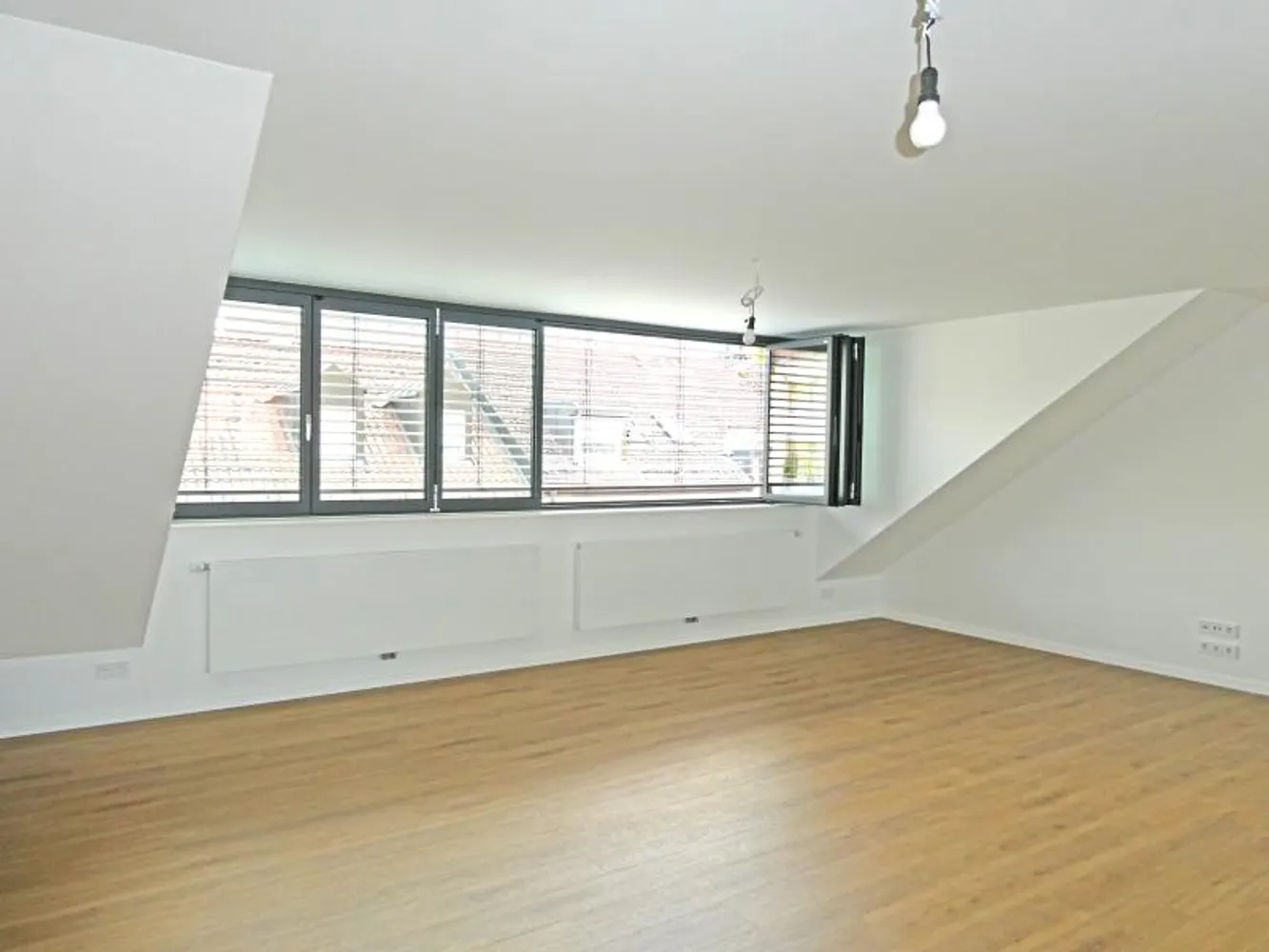 4 Zimmer Wohnung mit 121 m² in Nürnberg – Bild 7