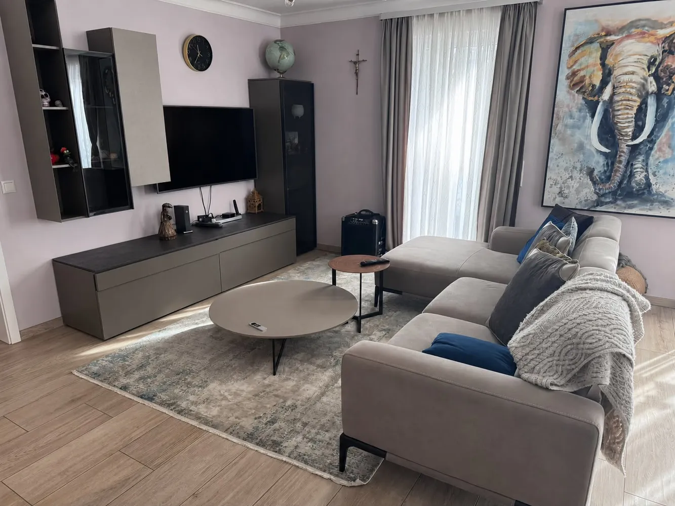 6 Zimmer Wohnung mit 178 m² in München – Bild 3