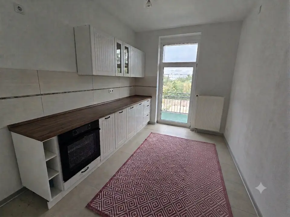 5 Zimmer Wohnung mit 92 m² in Magdeburg – Bild 2