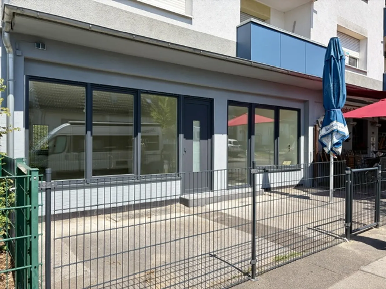 2 Zimmer Wohnung mit 75 m² in Leverkusen – Bild 1