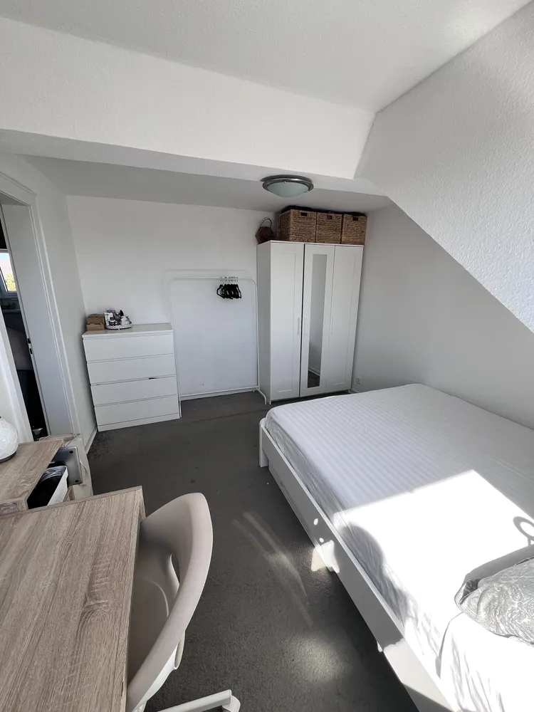 2 Zimmer Wohnung mit 45 m² in Düsseldorf – Bild 10