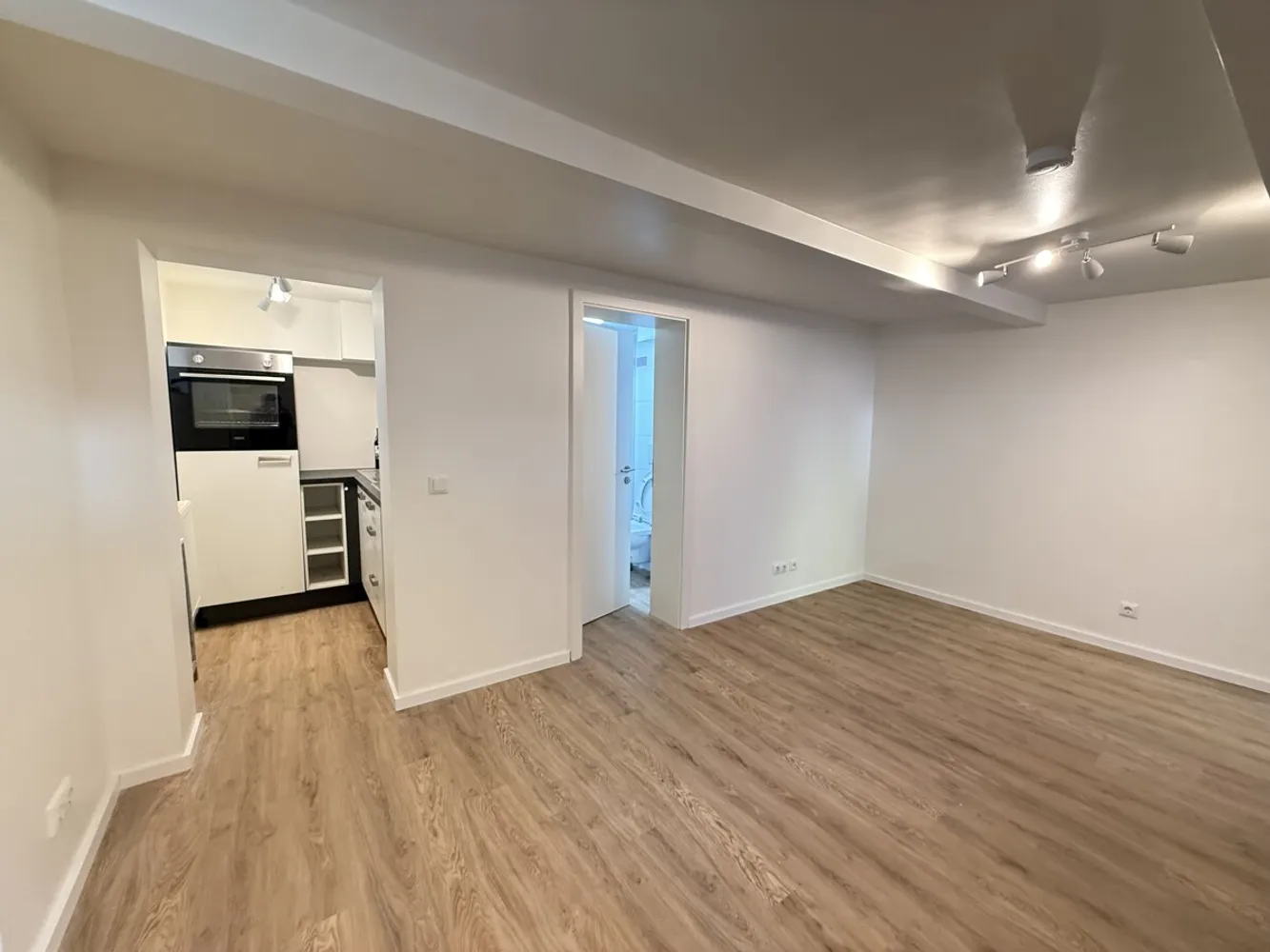1 Zimmer Wohnung mit 21 m² in Augsburg – Bild 1
