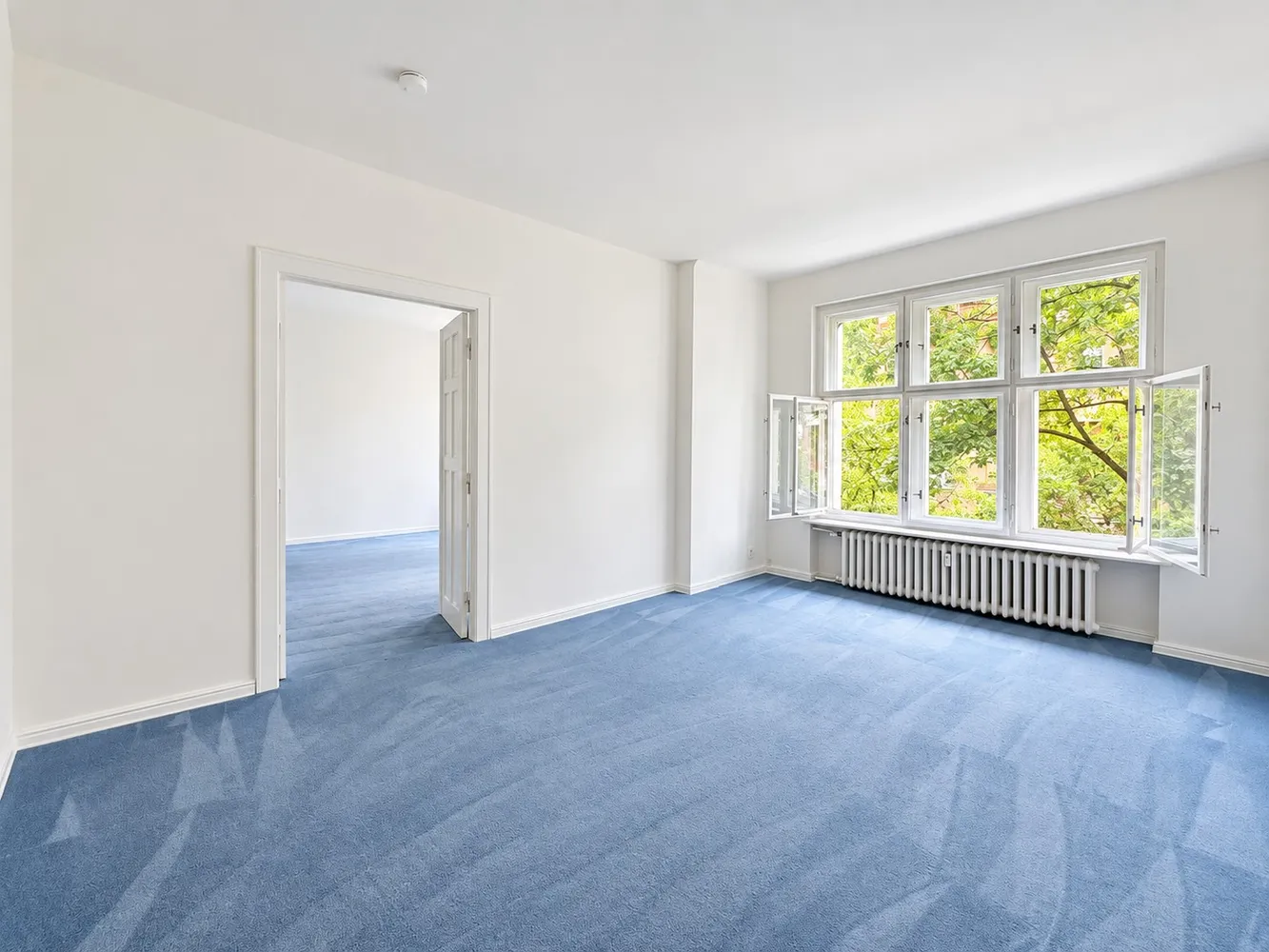 4 Zimmer Wohnung mit 127 m² in Berlin – Bild 1