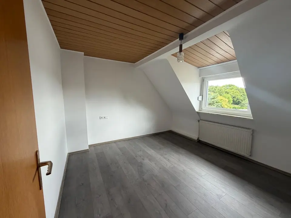 3 Zimmer Wohnung mit 55 m² in Hürth – Bild 2