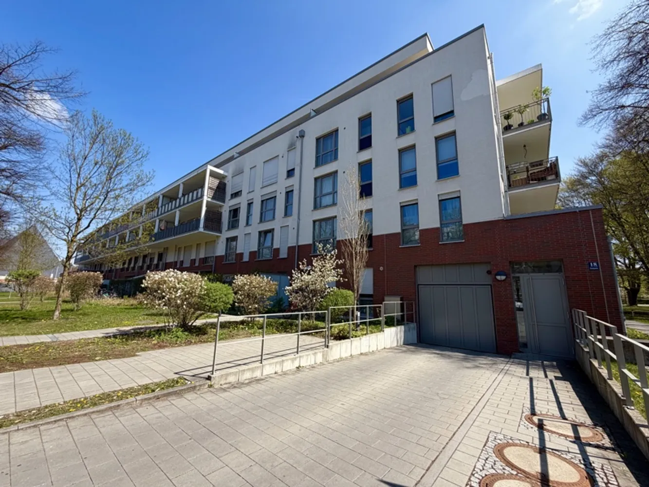 2 Zimmer Wohnung mit 54 m² in München – Bild 2