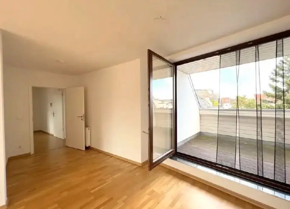 2 Zimmer Wohnung mit 86 m² in Leipzig – Bild 1