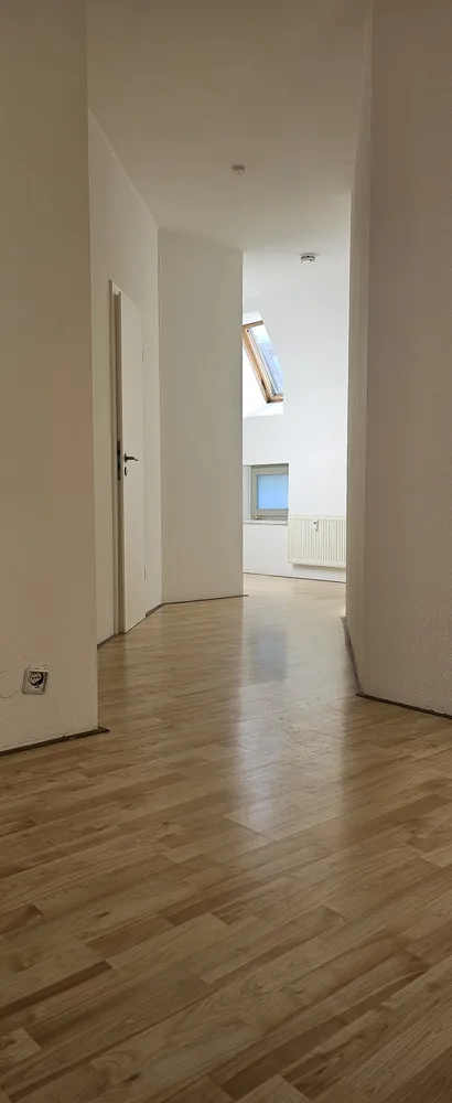 2 Zimmer Wohnung mit 70 m² in Magdeburg – Bild 3