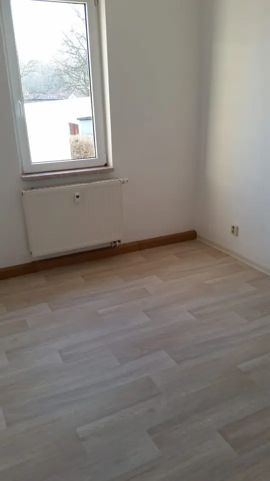 4 Zimmer Wohnung mit 92 m² in Saalfeld/Saale – Bild 2