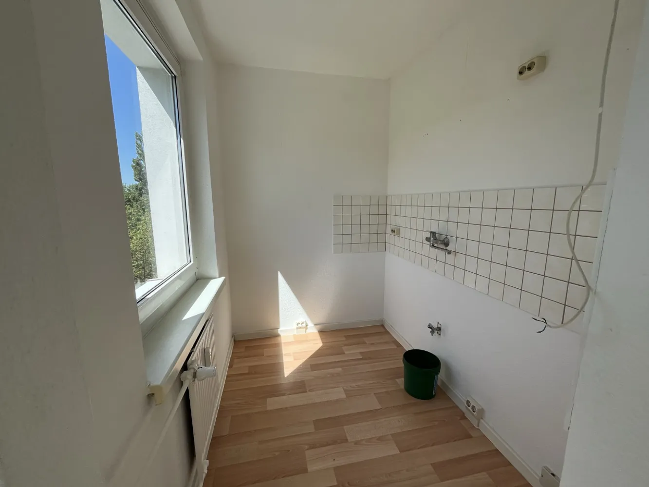 2 Zimmer Wohnung mit 42 m² in Halle (Saale) – Bild 4
