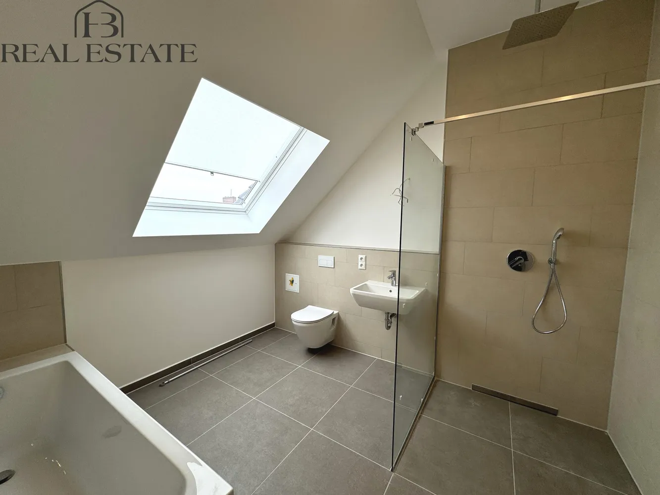 3 room apartment with 81 m² in Magdeburg – Photo 1