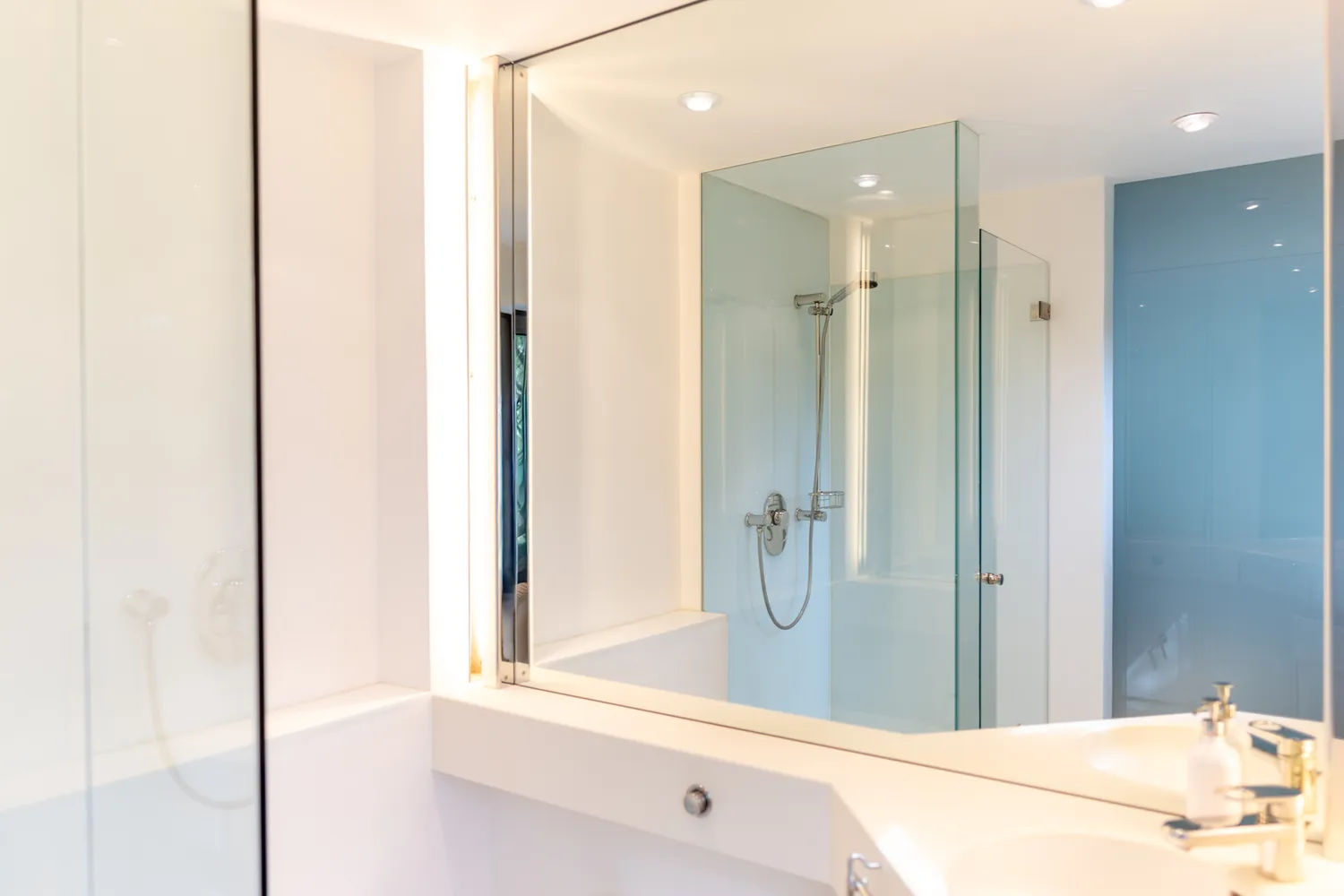 1 Zimmer Wohnung mit 43 m² in Köln – Bild 6