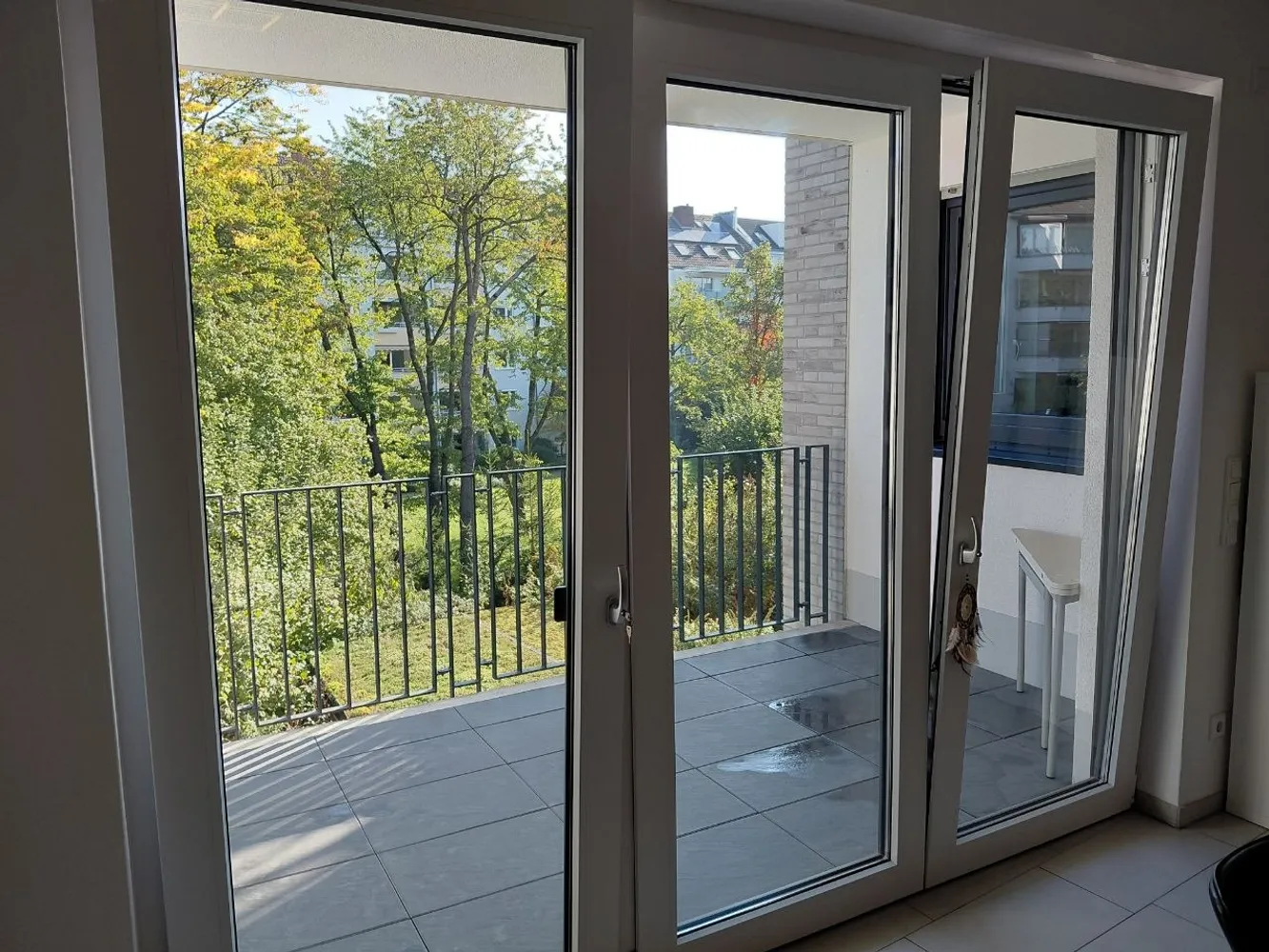 2 Zimmer Wohnung mit 70 m² in Düsseldorf – Bild 1