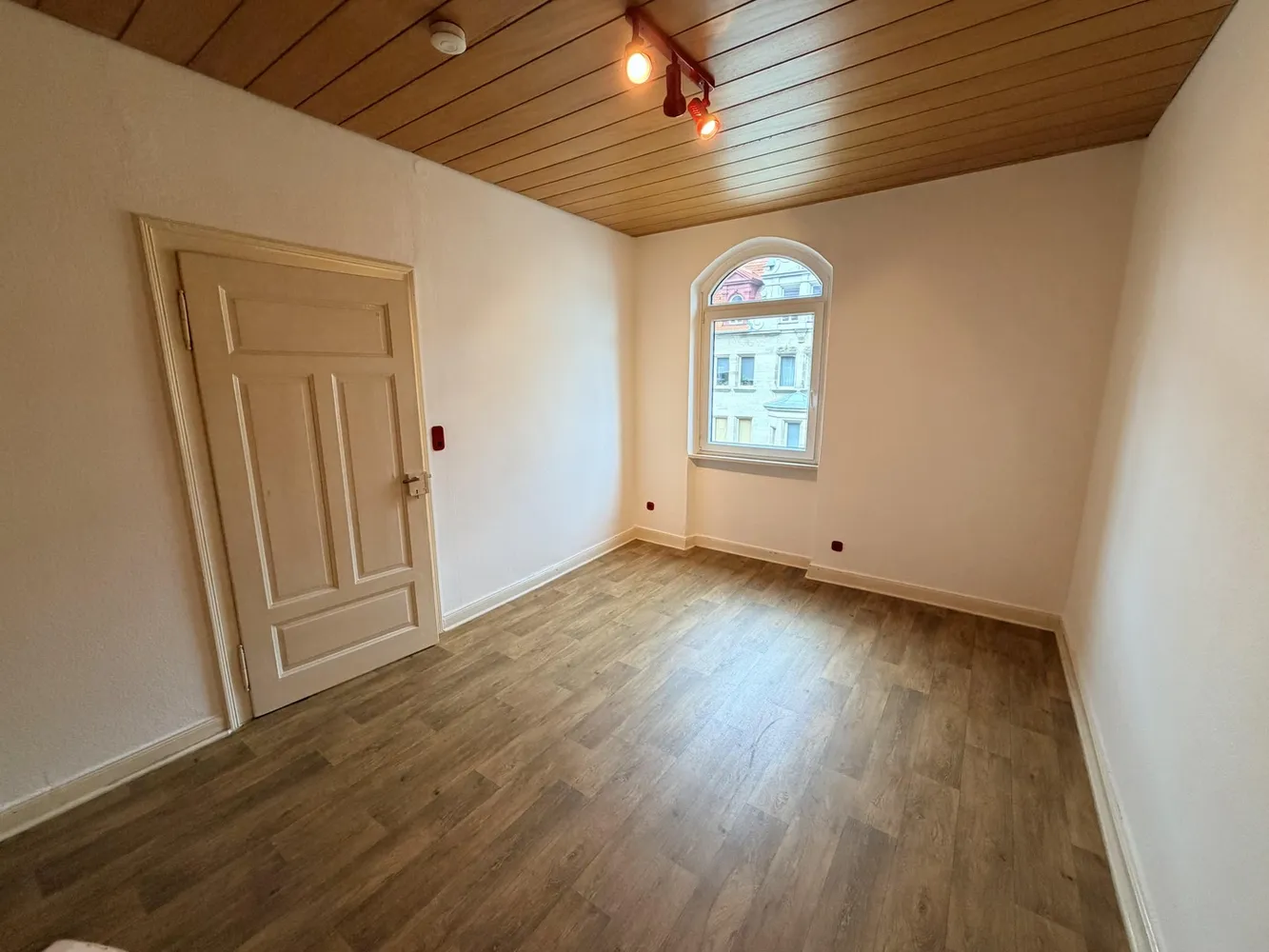2 Zimmer Wohnung mit 56 m² in Nürnberg – Bild 2