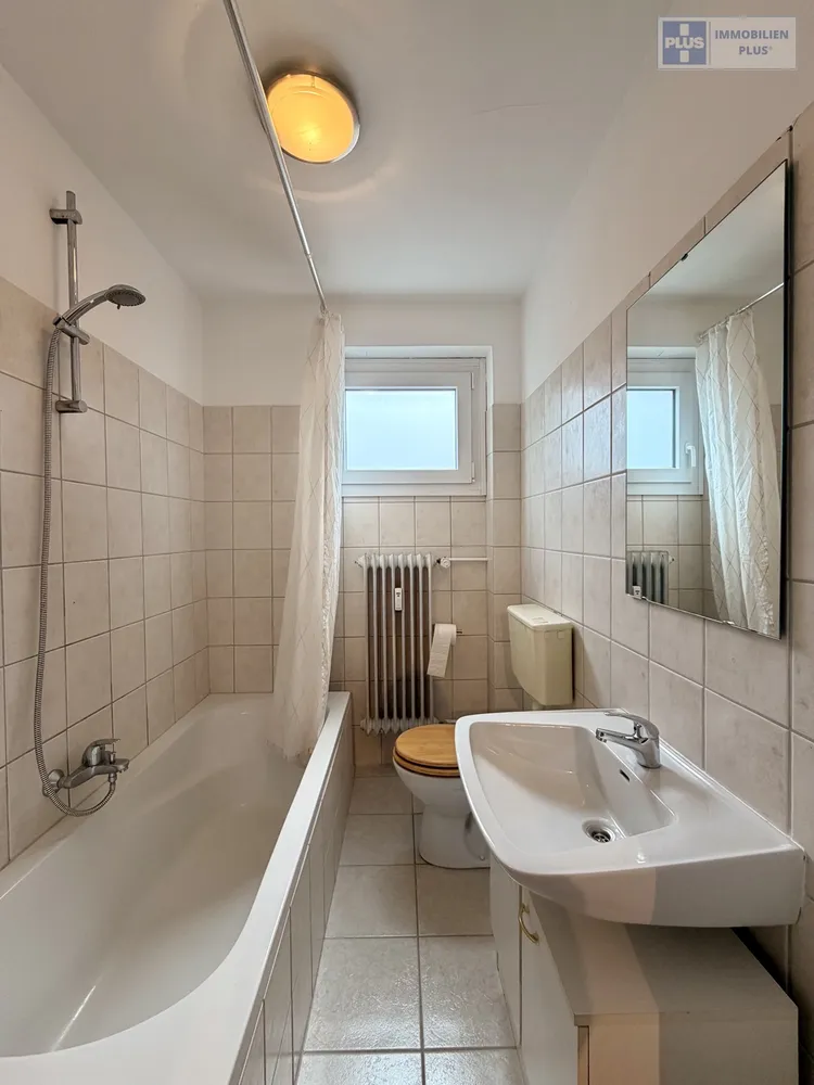 2 Zimmer Wohnung mit 72 m² in Homburg – Bild 7