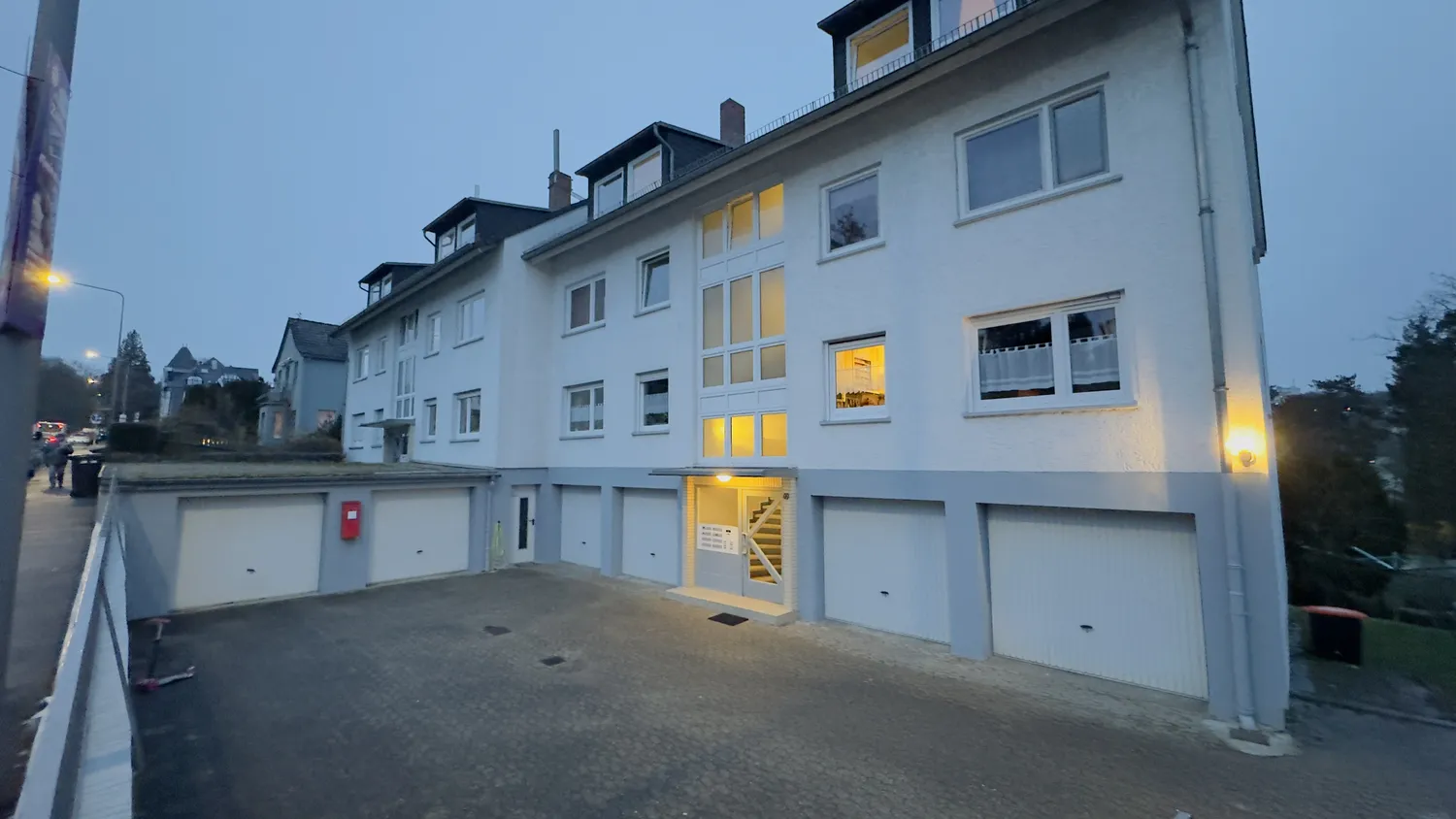 3 Zimmer Wohnung mit 71 m² in Wiesbaden – Bild 2
