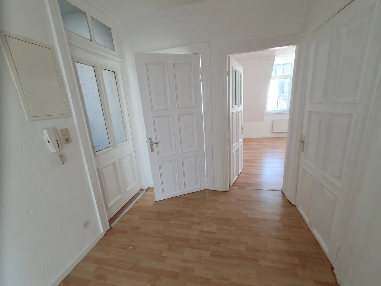 3 Zimmer Wohnung mit 92 m² in Bremen – Bild 4