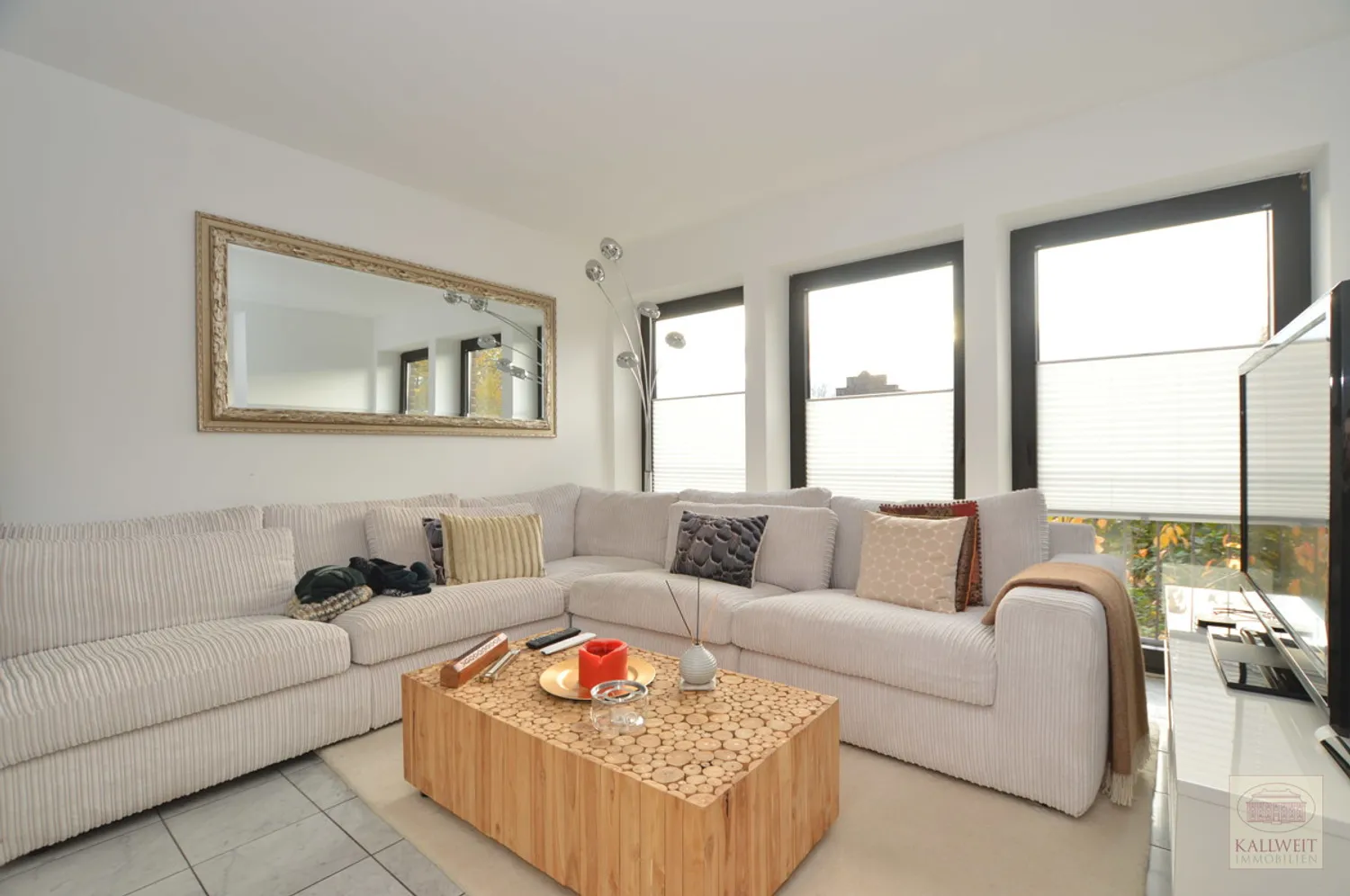 2 room apartment with 64 m² in Düsseldorf – Photo 2