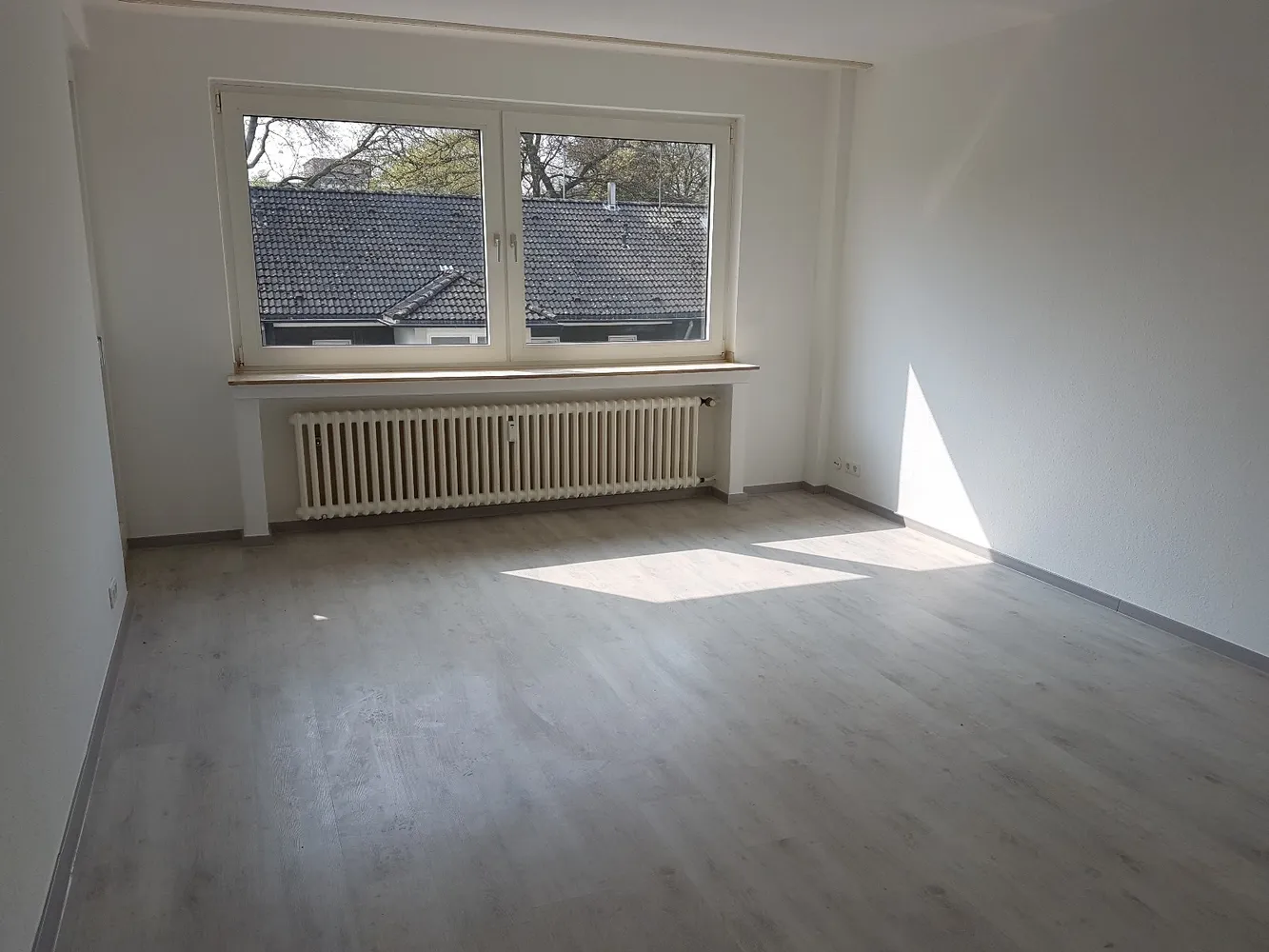 2 Zimmer Wohnung mit 60 m² in Duisburg – Bild 1