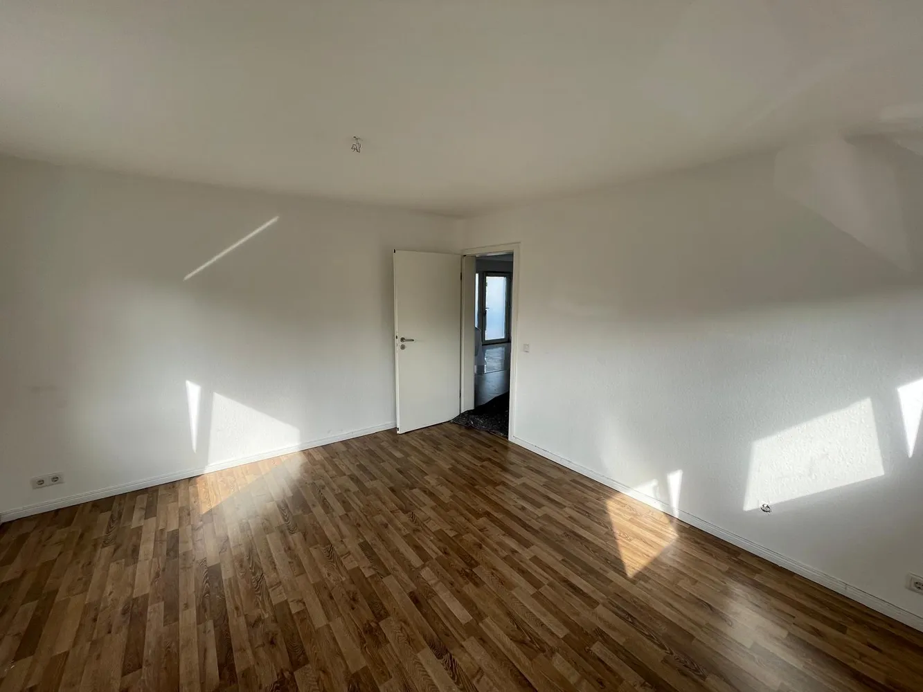 4 Zimmer Wohnung mit 108 m² in Hilden – Bild 8