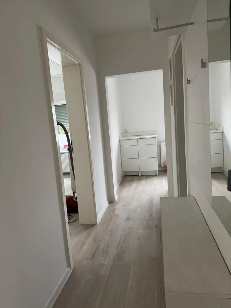 3 Zimmer Wohnung mit 60 m² in Neuss – Bild 2