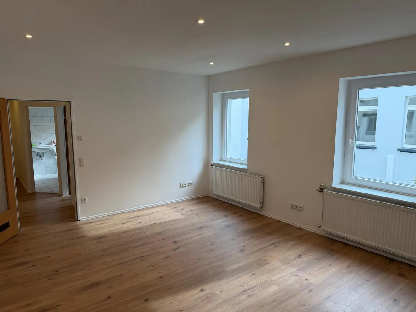2 Zimmer Wohnung mit 55 m² in Krefeld – Bild 4