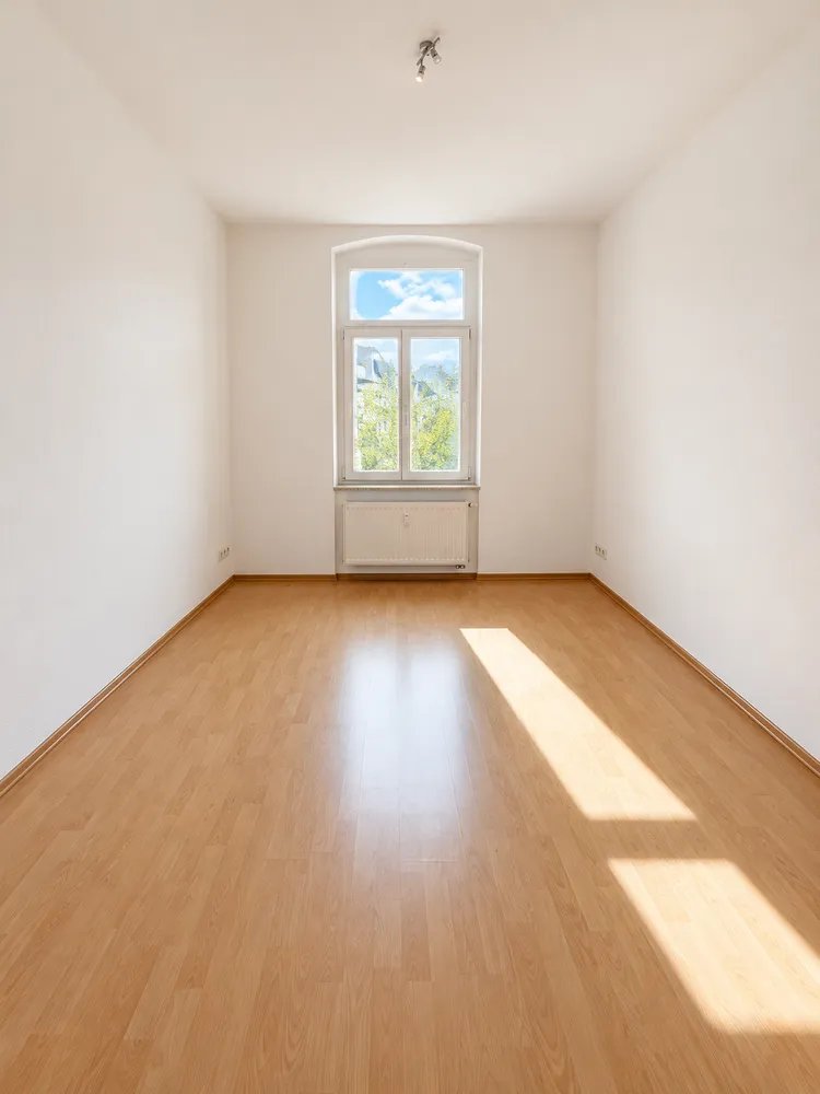 3 Zimmer Wohnung mit 80 m² in Halle (Saale) – Bild 4