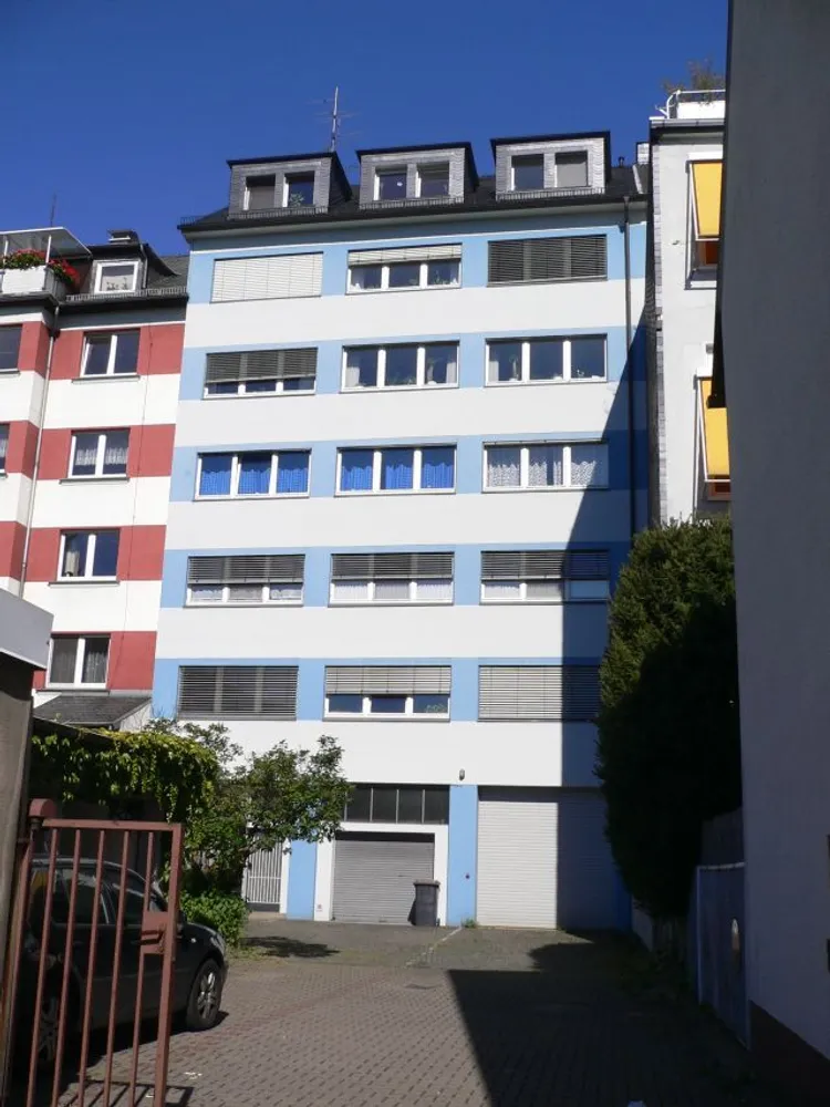 2 Zimmer Wohnung mit 75 m² in Siegen – Bild 1