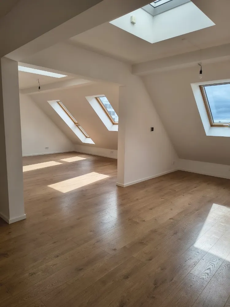 3 Zimmer Wohnung mit 111 m² in Berlin – Bild 1