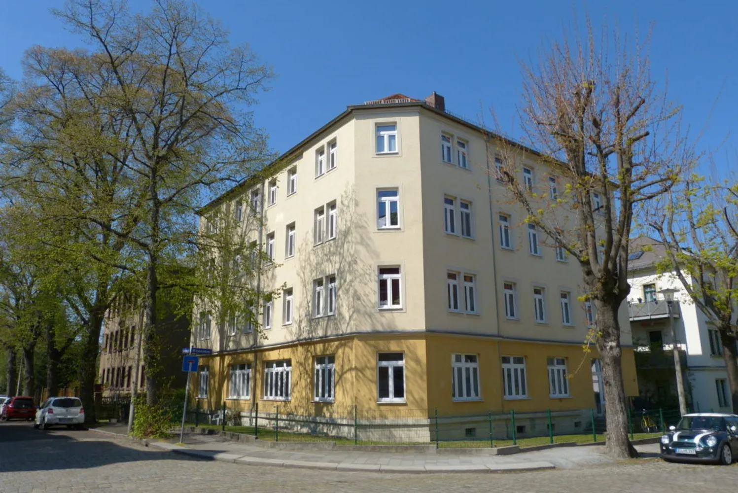 2 Zimmer Wohnung mit 69 m² in Dresden – Bild 1