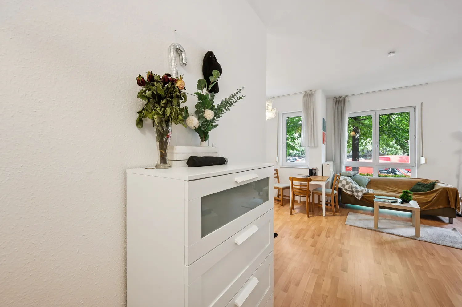 2 Zimmer Wohnung mit 42 m² in Karlsruhe – Bild 3