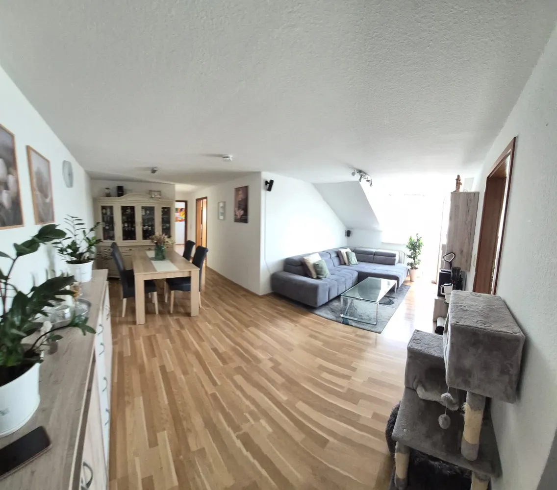 3 room apartment with 70 m² in Bergheim – Photo 2