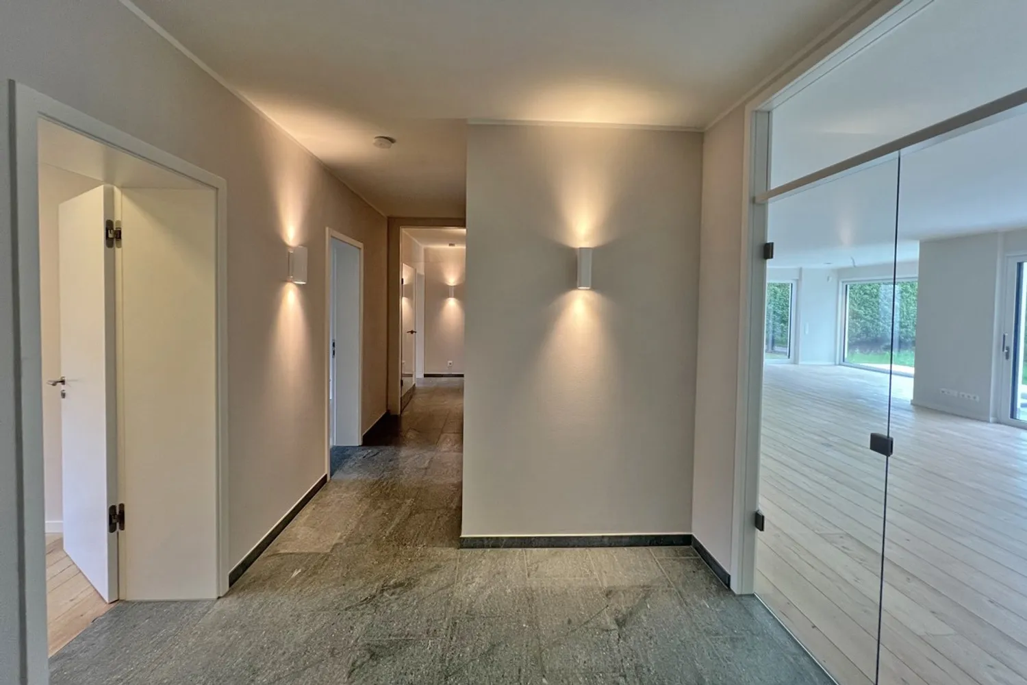 4 Zimmer Wohnung mit 185 m² in Essen – Bild 4
