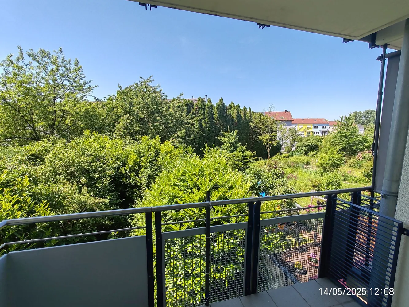 2 Zimmer Wohnung mit 61 m² in Karlsruhe – Bild 2