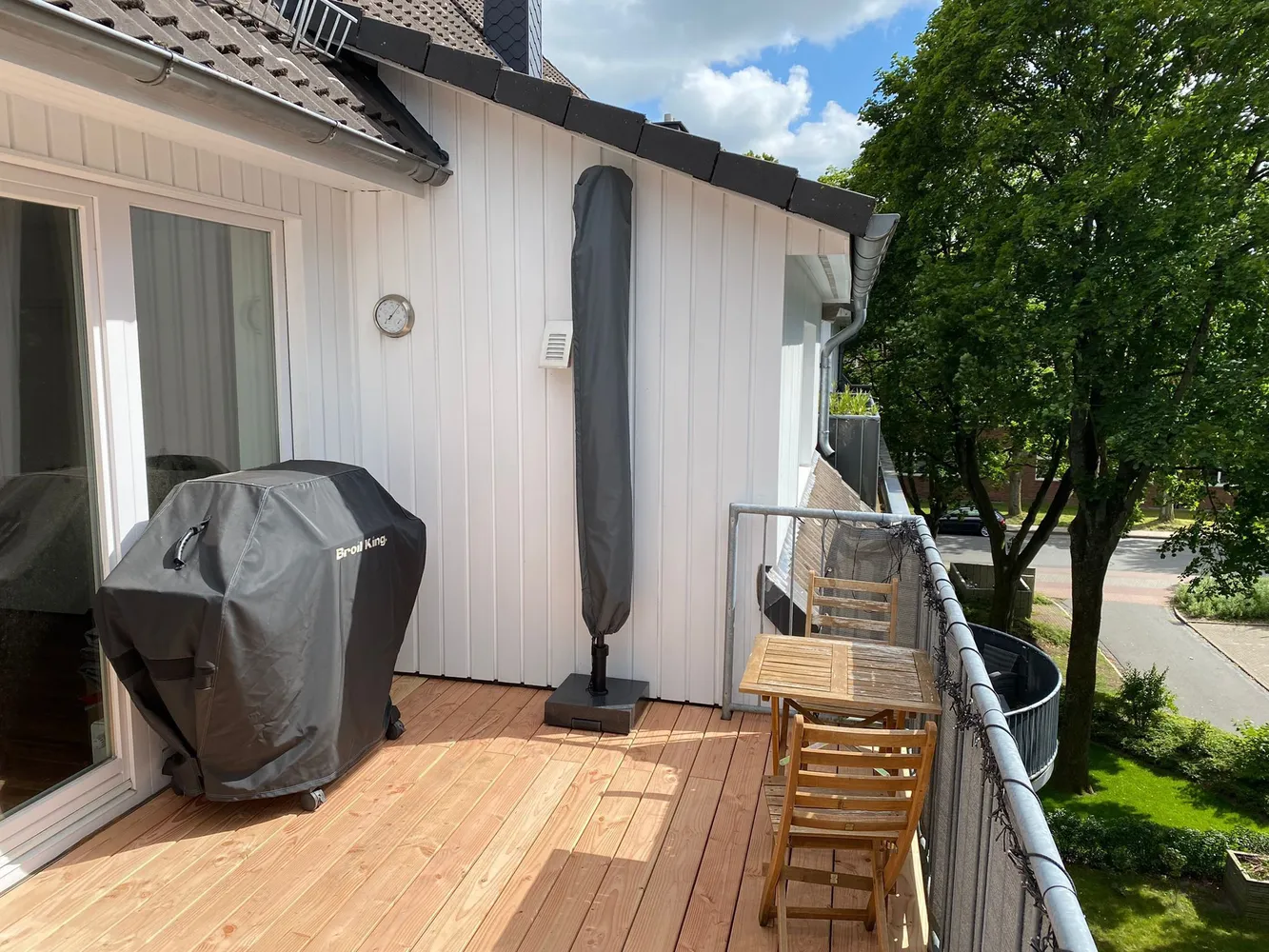 4 Zimmer Wohnung mit 139 m² in Stade – Bild 1