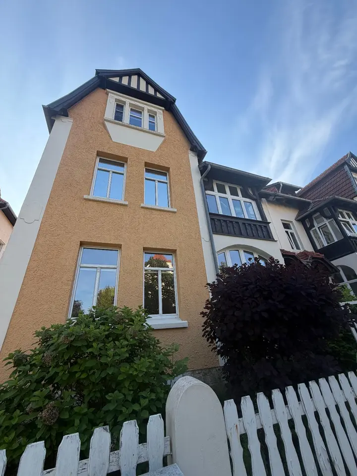 3 Zimmer Wohnung mit 105 m² in Halberstadt – Bild 1