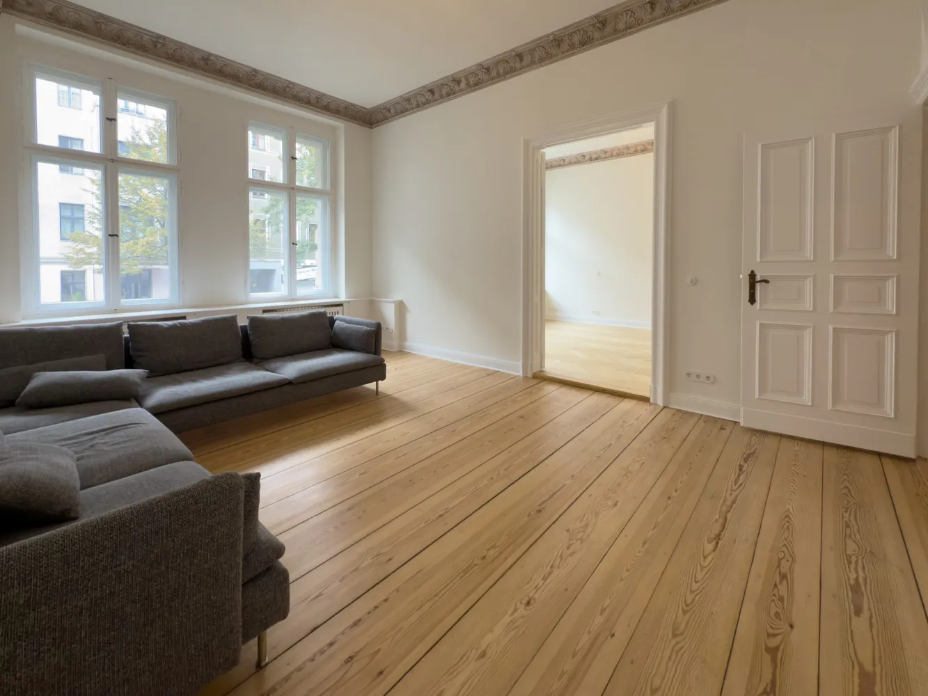 2 Zimmer Wohnung mit 90 m² in Berlin – Bild 2
