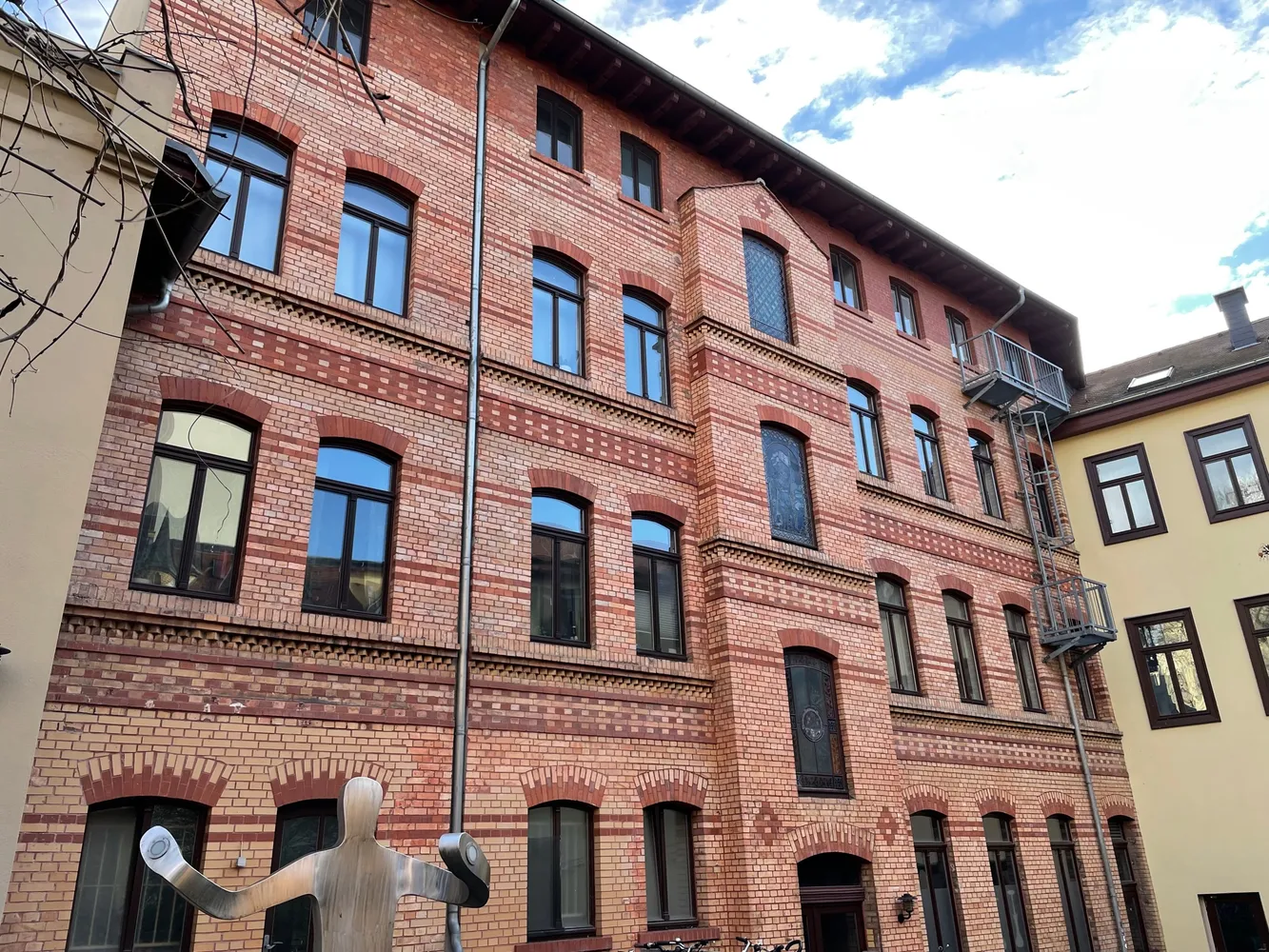1 Zimmer Wohnung mit 29 m² in Halle (Saale) – Bild 1