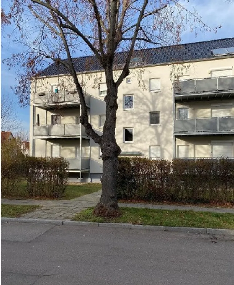 2 Zimmer Wohnung mit 54 m² in Weißenfels – Bild 2