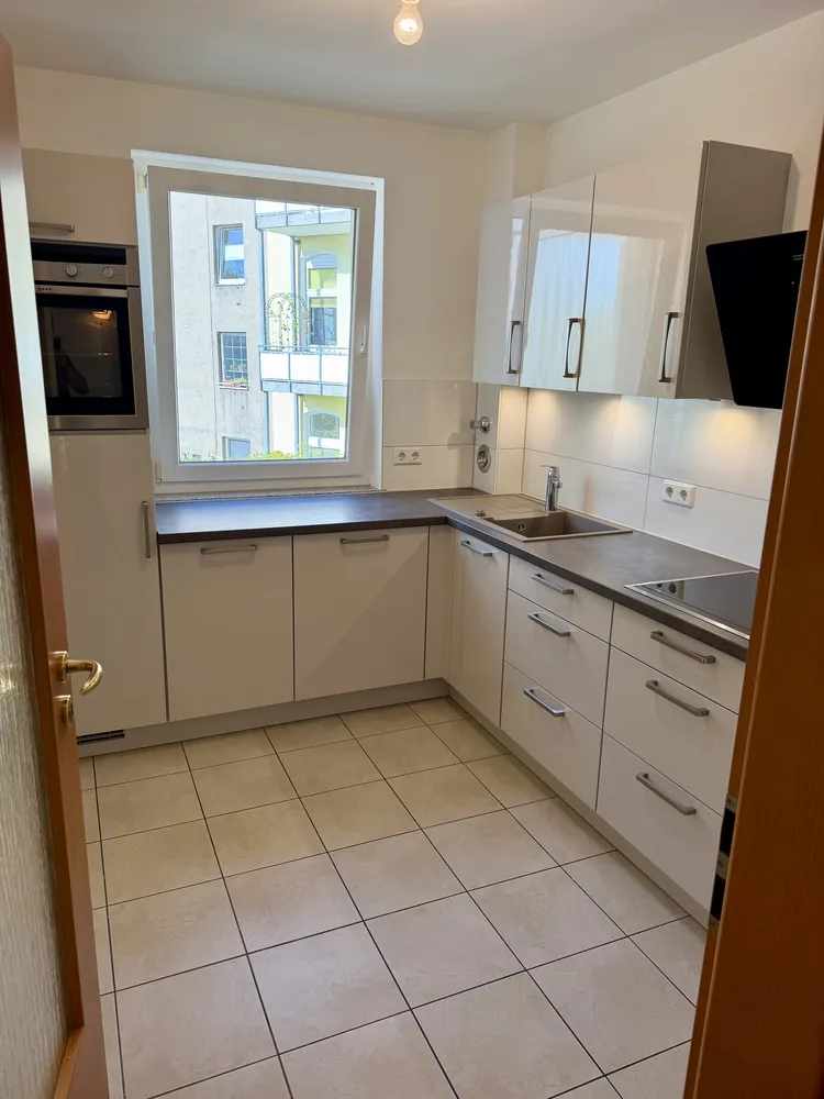 2 room apartment with 55 m² in Düsseldorf – Photo 1