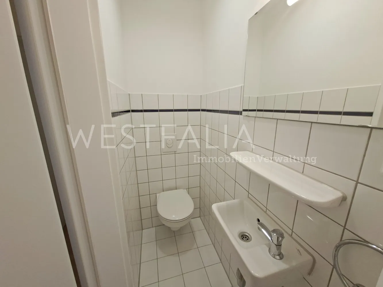 2 room apartment with 66 m² in Duisburg – Photo 3