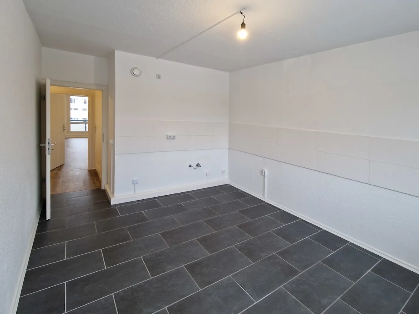 4 Zimmer Wohnung mit 90 m² in Leipzig – Bild 1