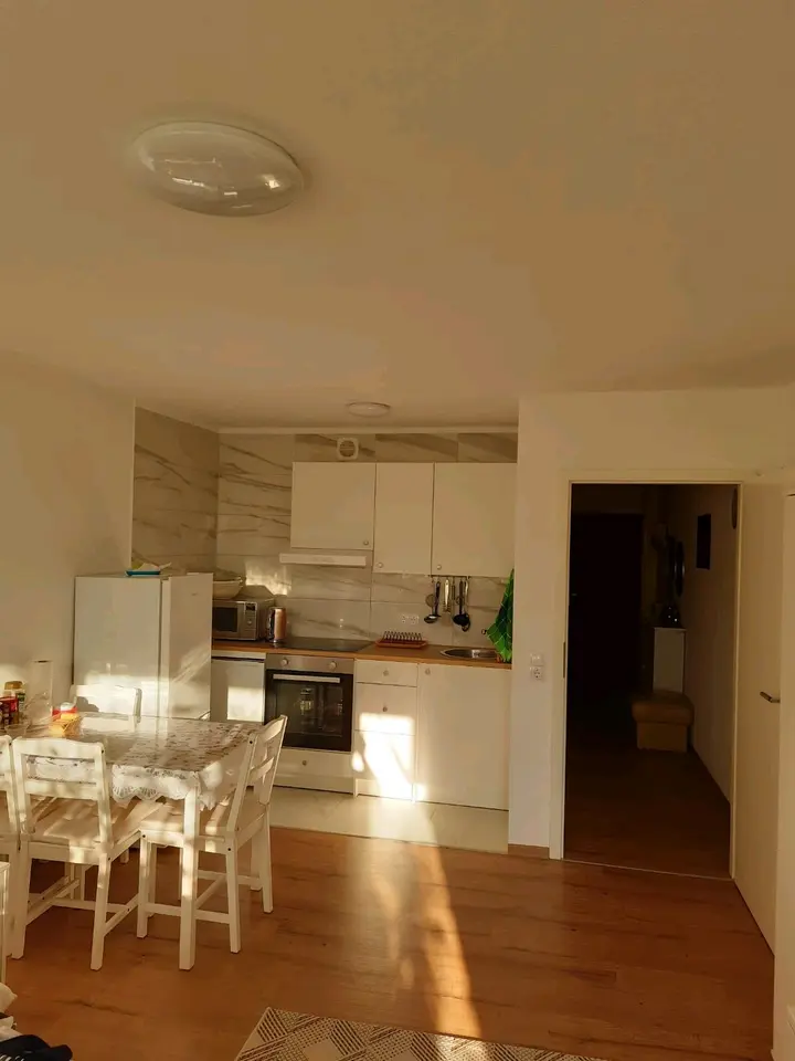 2 Zimmer Wohnung mit 36 m² in Erlangen – Bild 3