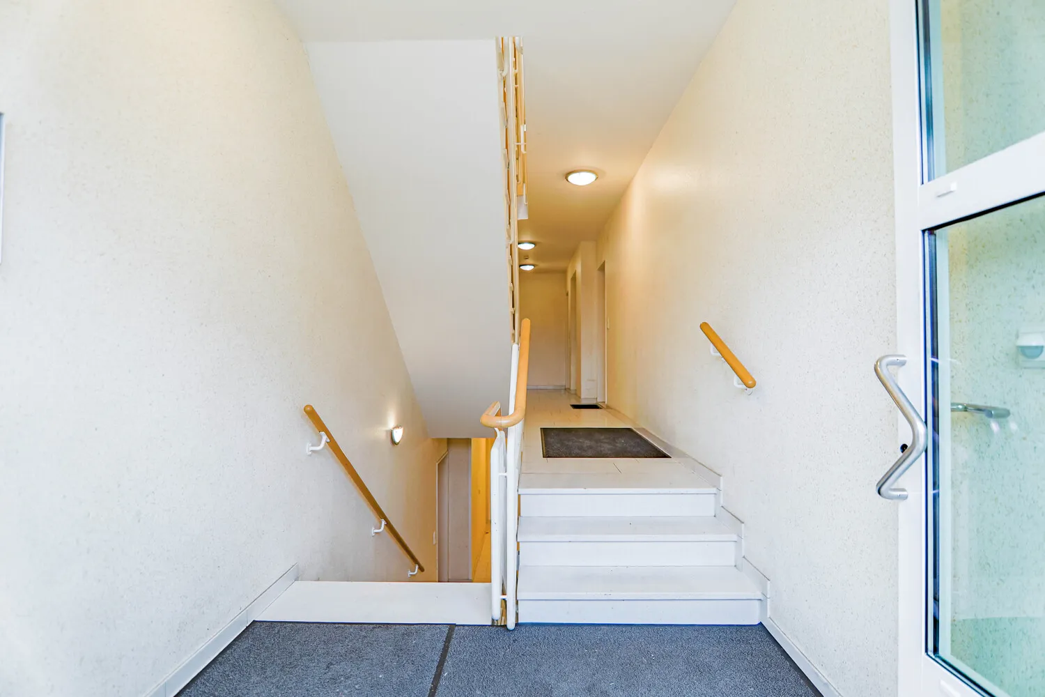 2 Zimmer Wohnung mit 68 m² in Cuxhaven – Bild 6
