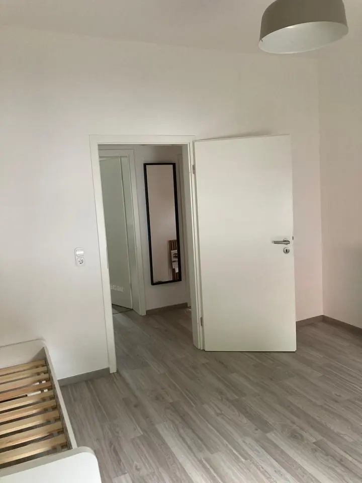 WG-Zimmer mit 72 m² in Duisburg – Bild 1