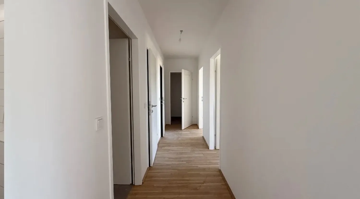 3 Zimmer Wohnung mit 94 m² in Berlin – Bild 3