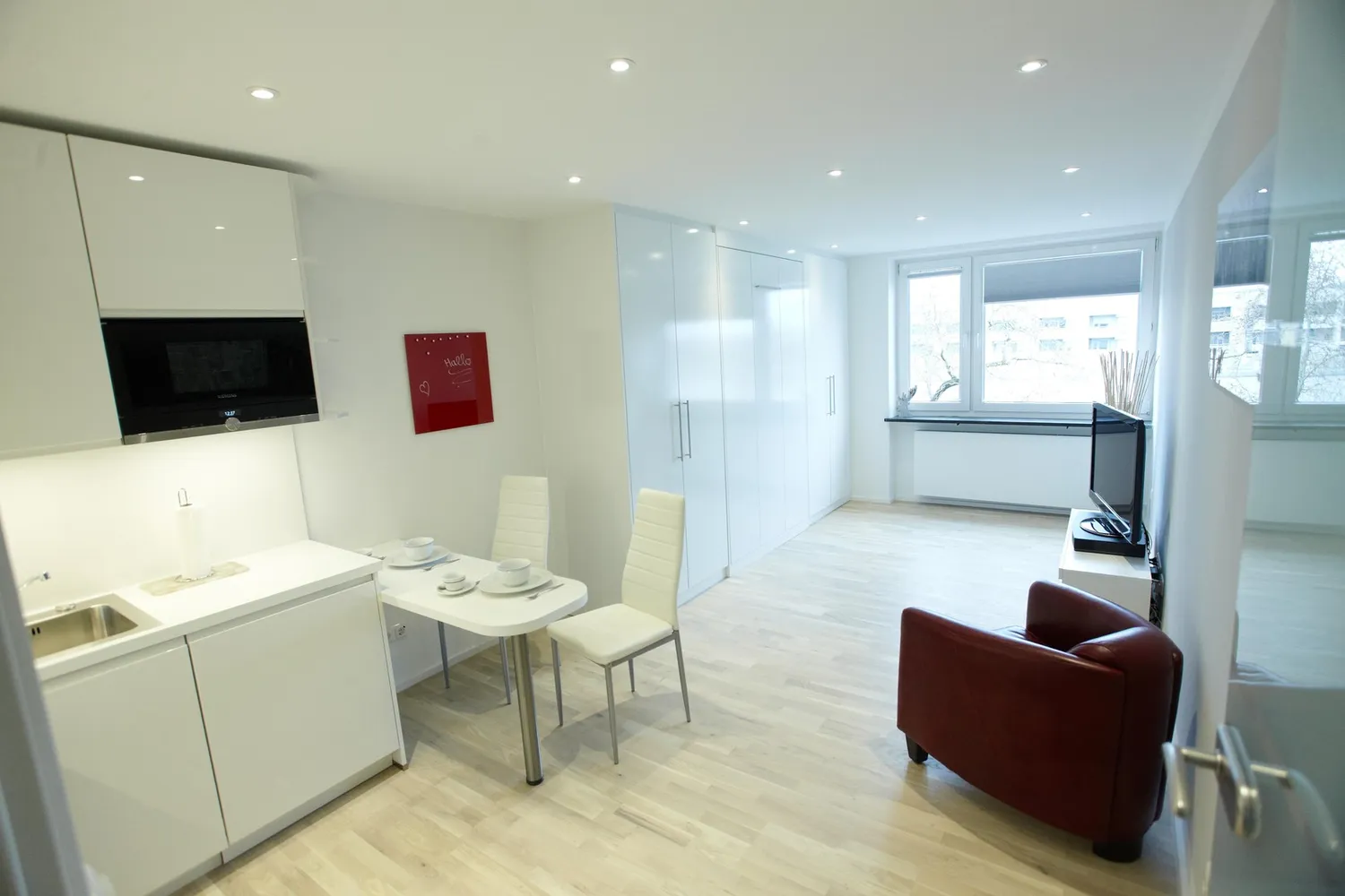 1 room apartment with 32 m² in Munich – Photo 2