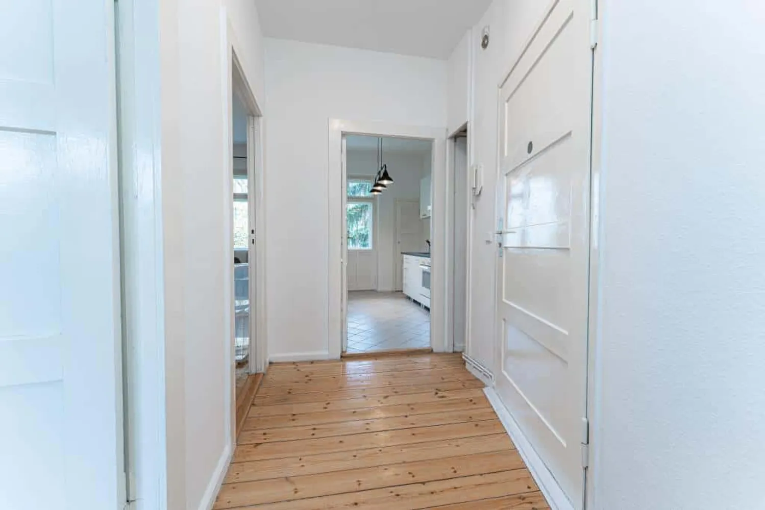Shared room with 18 m² in Berlin – Photo 5