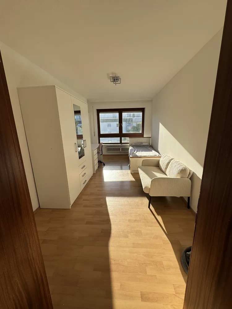 4 room apartment with 106 m² in Augsburg – Photo 1